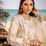 Luxury Embroidered Lawn Suit 2025