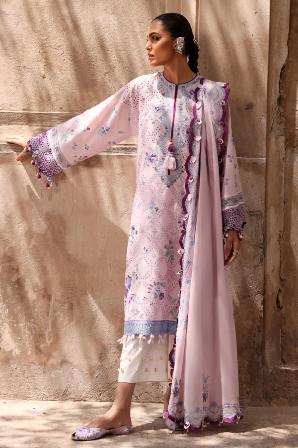 Closeup of Elan Alara luxury embroidered lawn suit