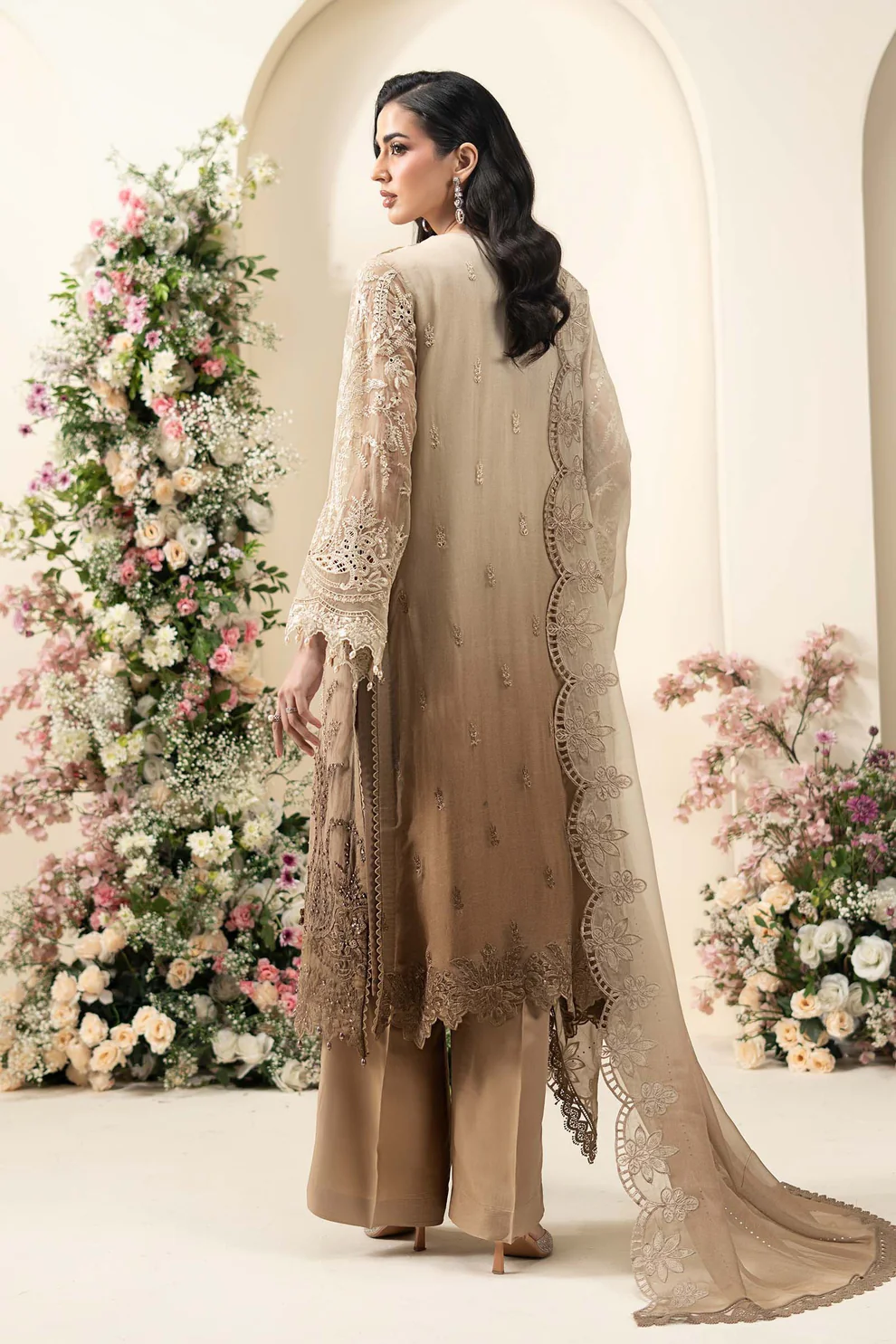 Styling of Beige Formal Suit