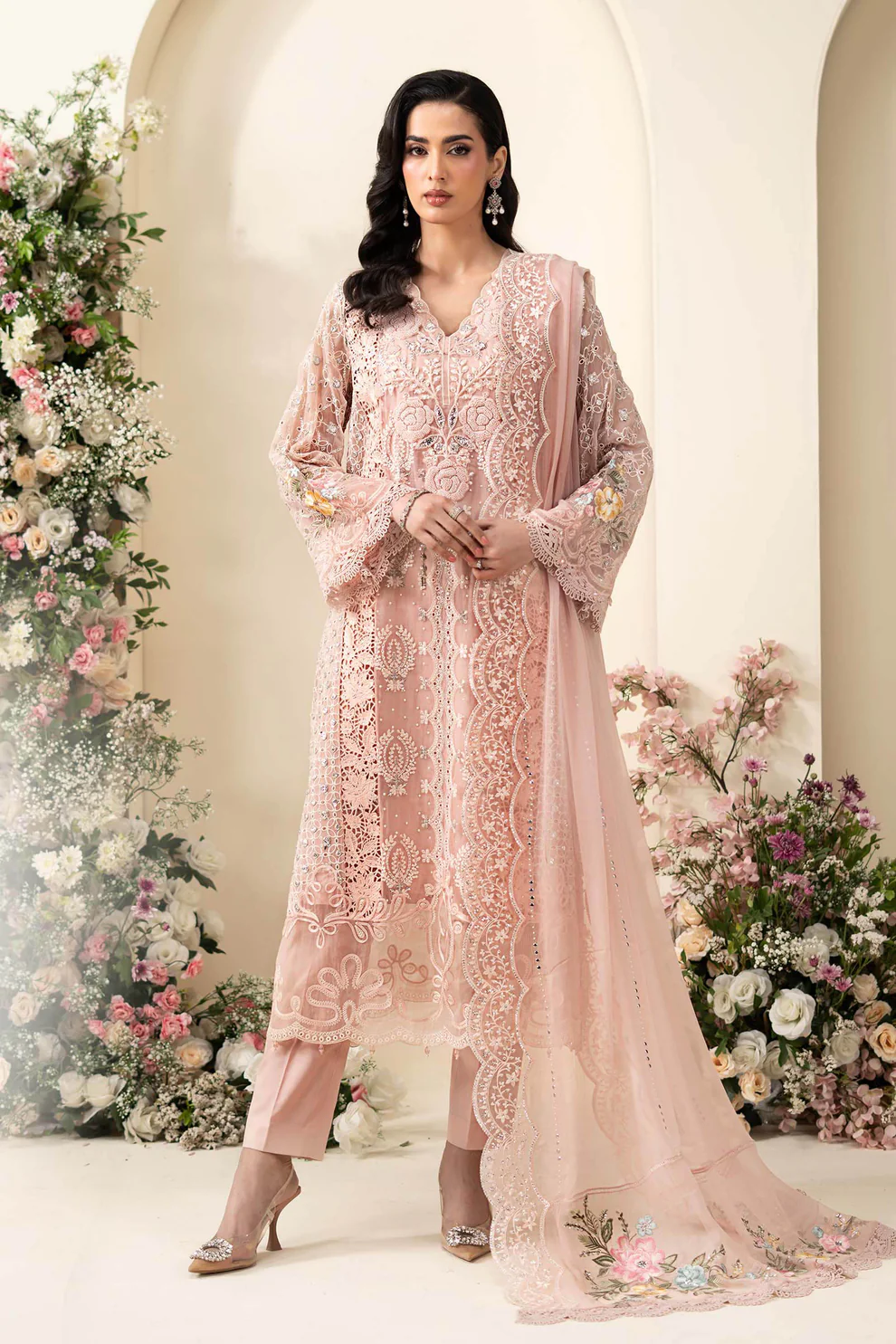 Blush Pink Chiffon Suit with Floral Embroidery Maria B Chiffon Sale blush pink embroidered suit close-up