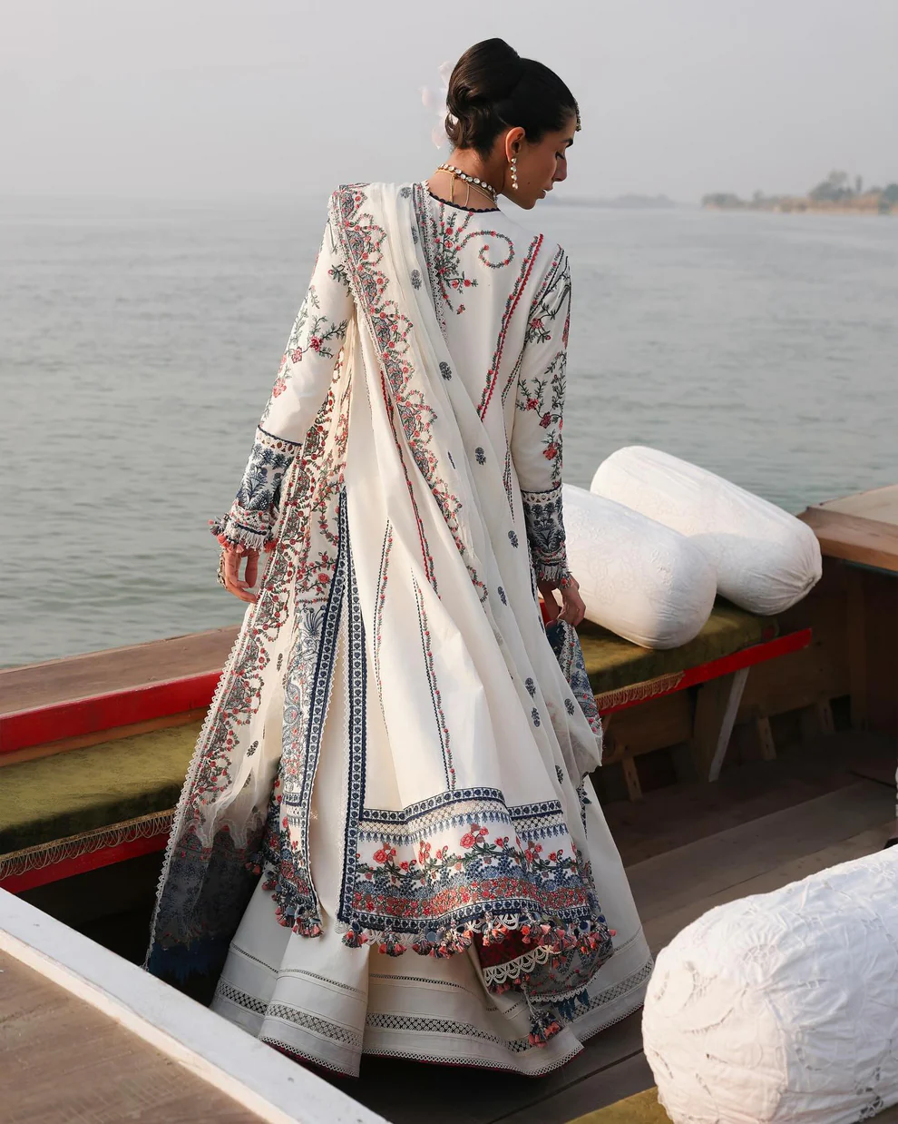 Pakistani Lawn Suit with Embroidered Dupatta Light and breathable lawn material with eye-catching digital print